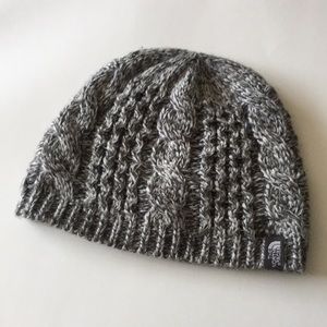The North Face Cable Minna Beanie Women’s